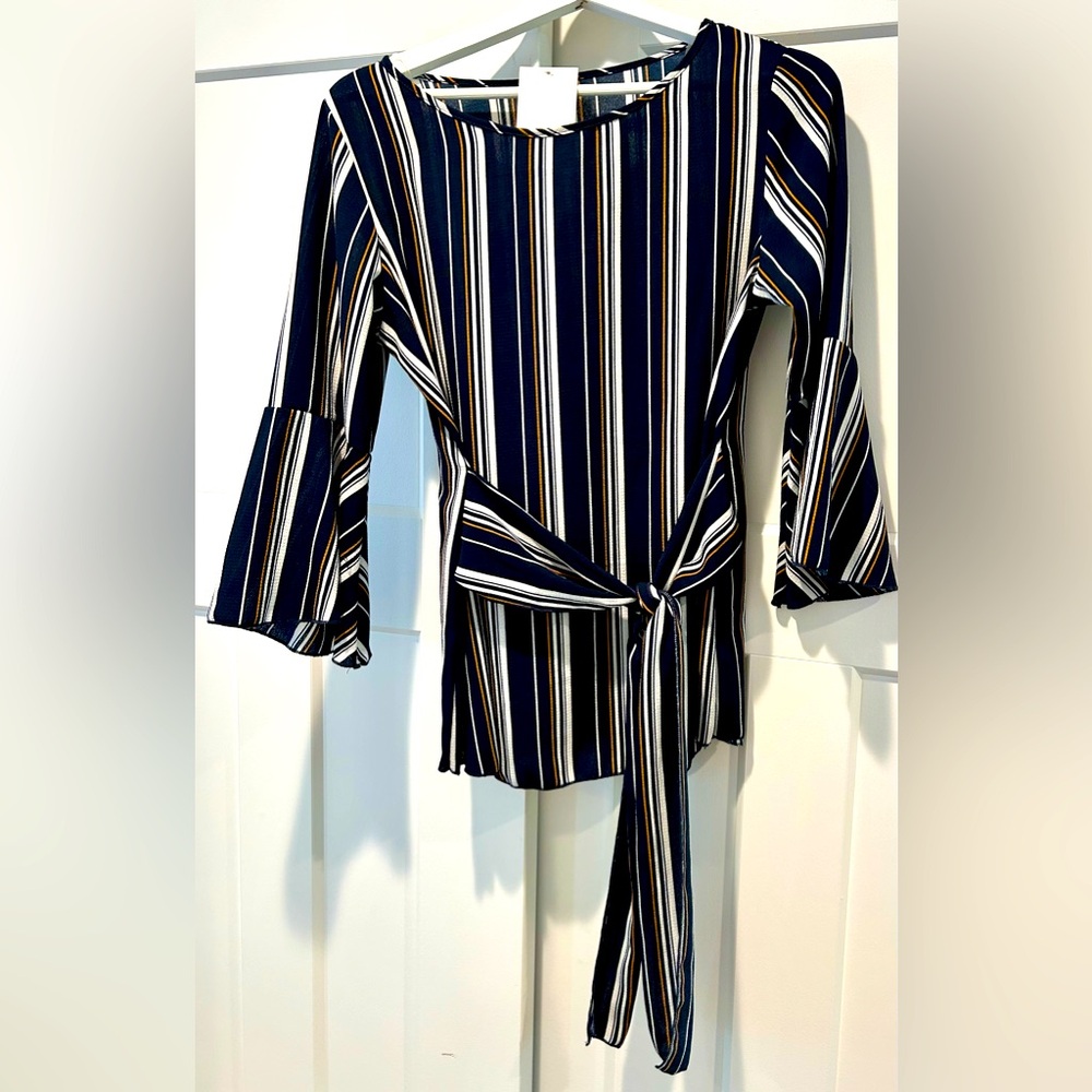 Bluemint Women’s Striped 3/4 Bell Sleeve Top Size M, Tie Waist, NWT